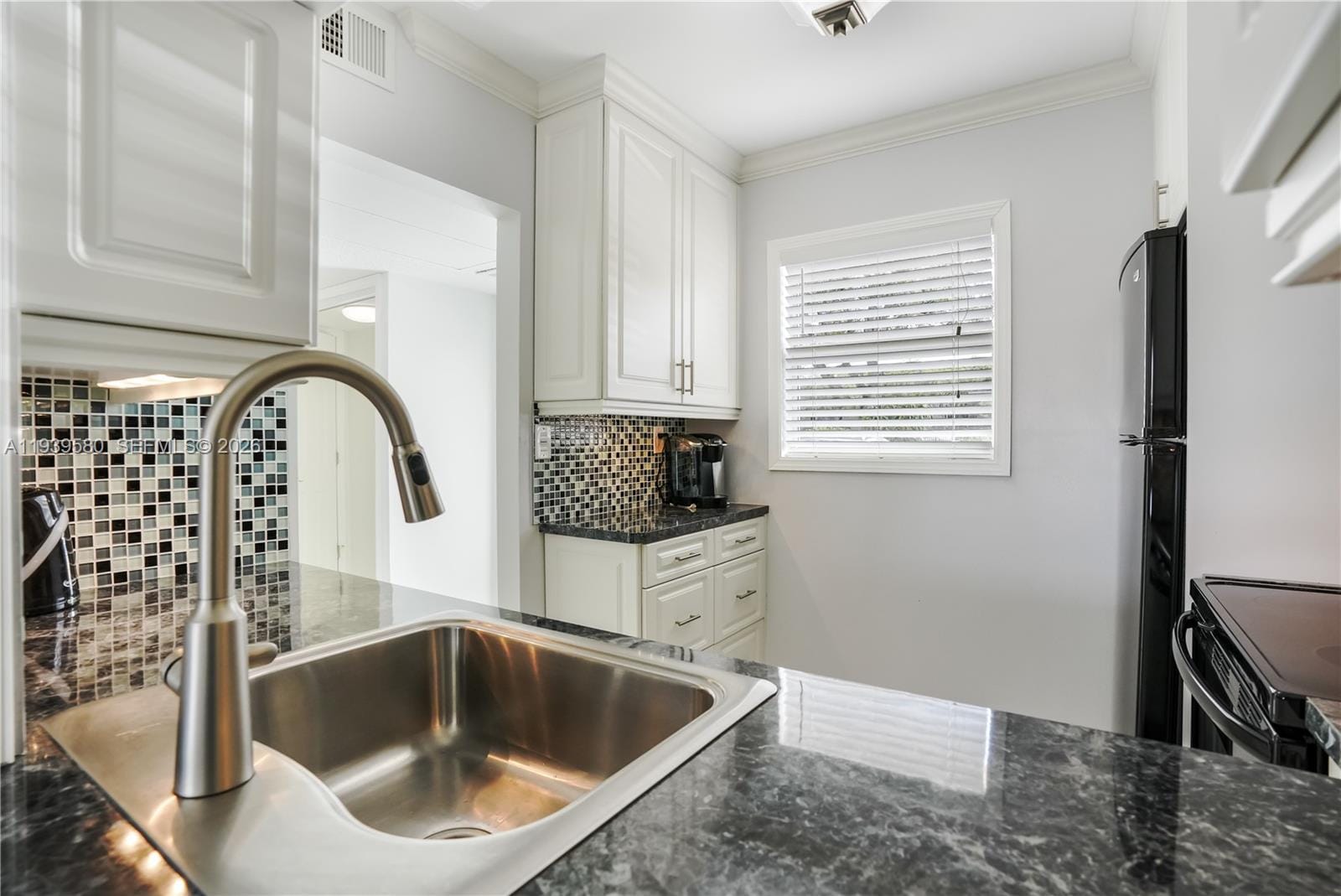 4801 NW 34th Street 406 — photo 11