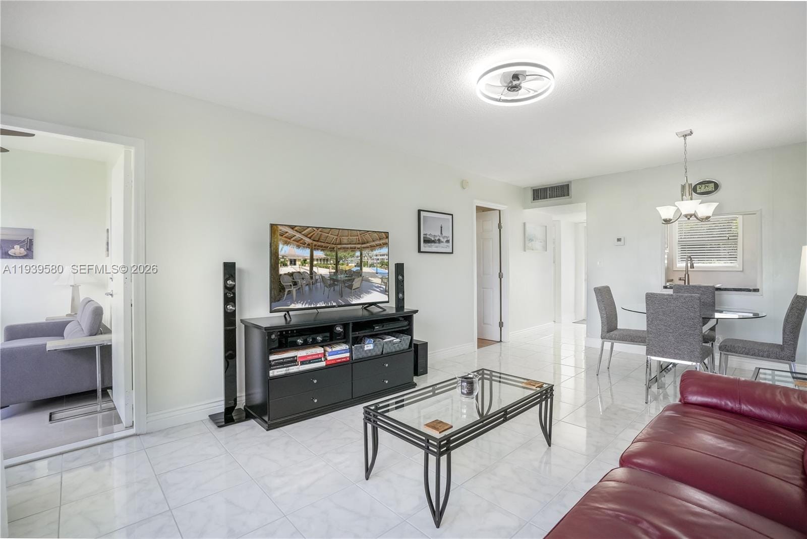 4801 NW 34th Street 406 — photo 7