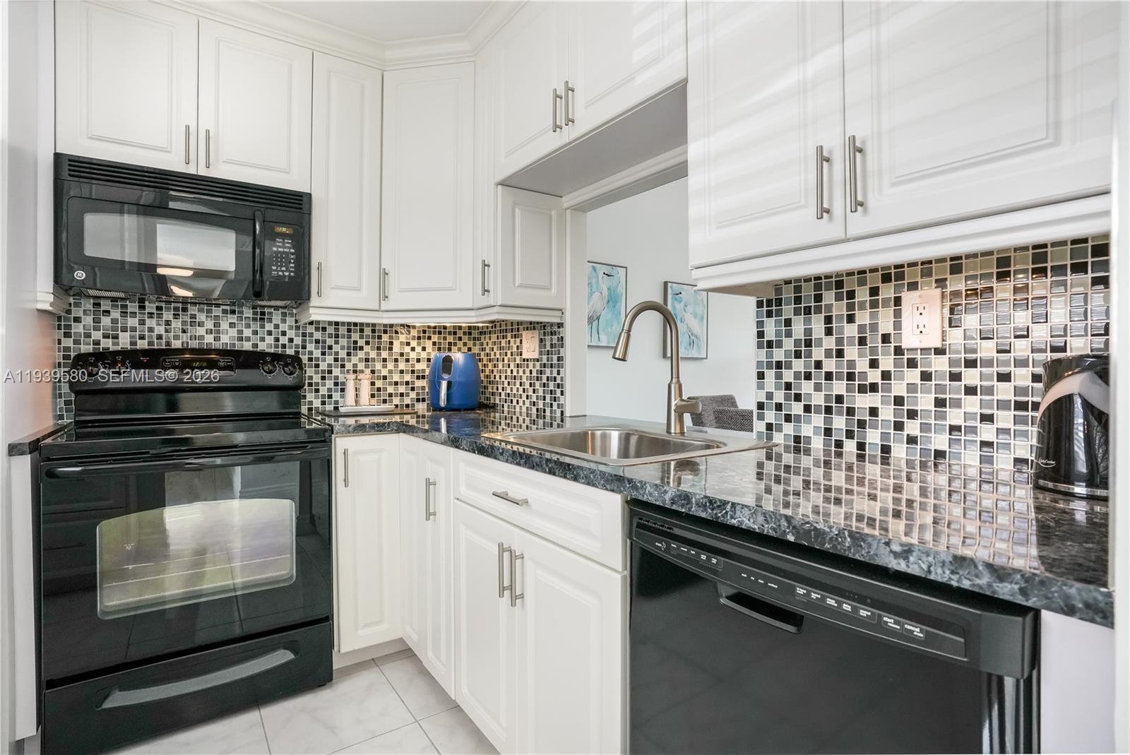 4801 NW 34th Street 406, Lauderdale Lakes, FL 33319, Lauderdale Lakes