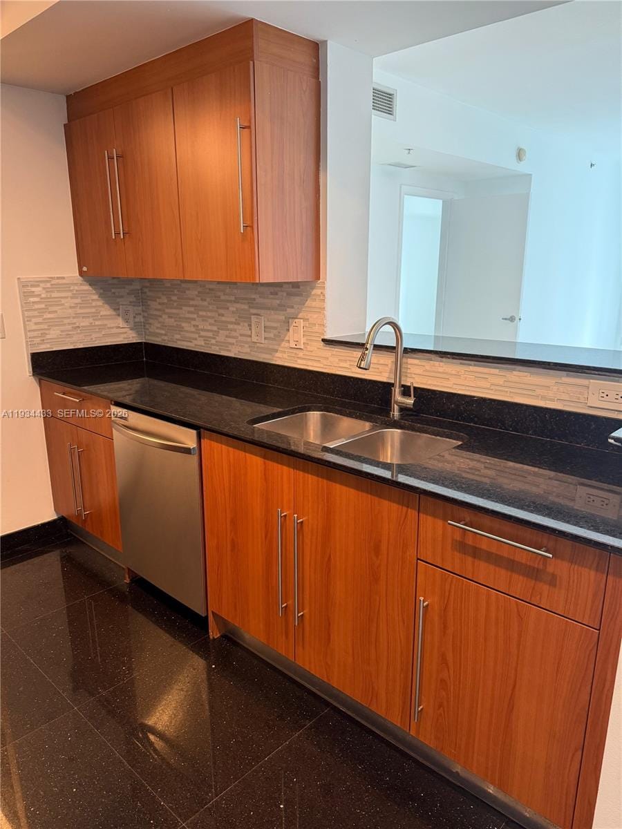 325 S Biscayne Boulevard 621, Miami, FL 33131 photo 7