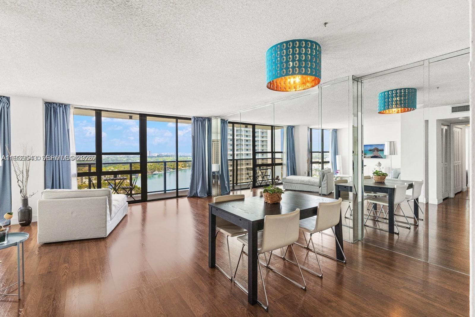 600 NE 36th Street 1810, Miami, FL 33137 photo 4
