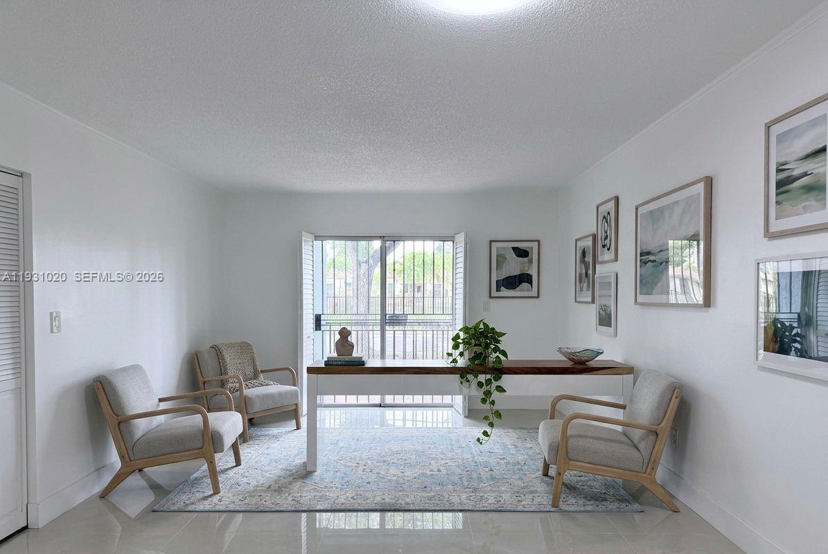 160 SW 30th Avenue 104A, Miami, FL 33135, Miami