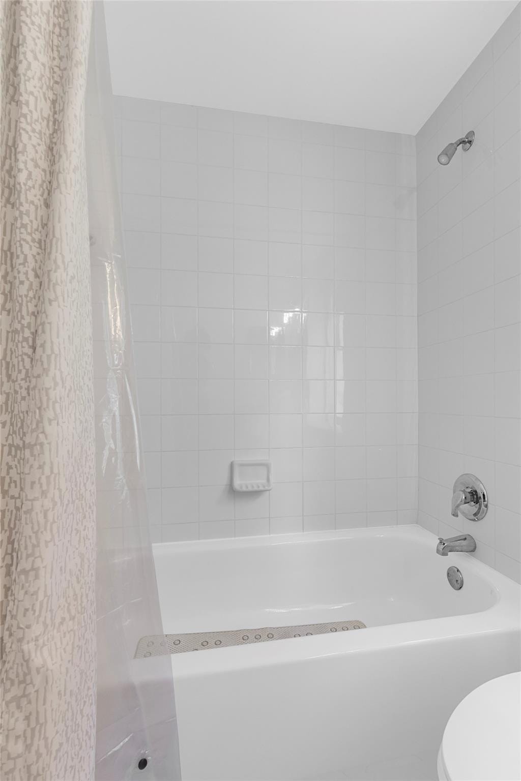 5938 Crystal Shores Drive 208, Boynton Beach, FL 33437 photo 22