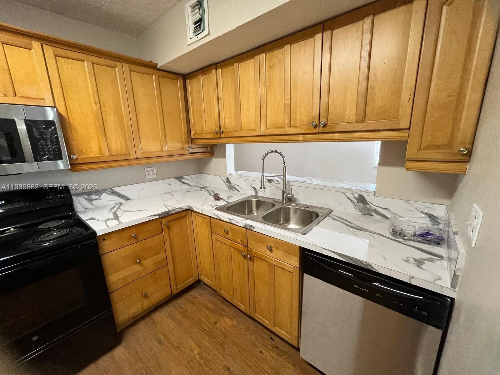 3400 Foxcroft Road 115 — photo 7