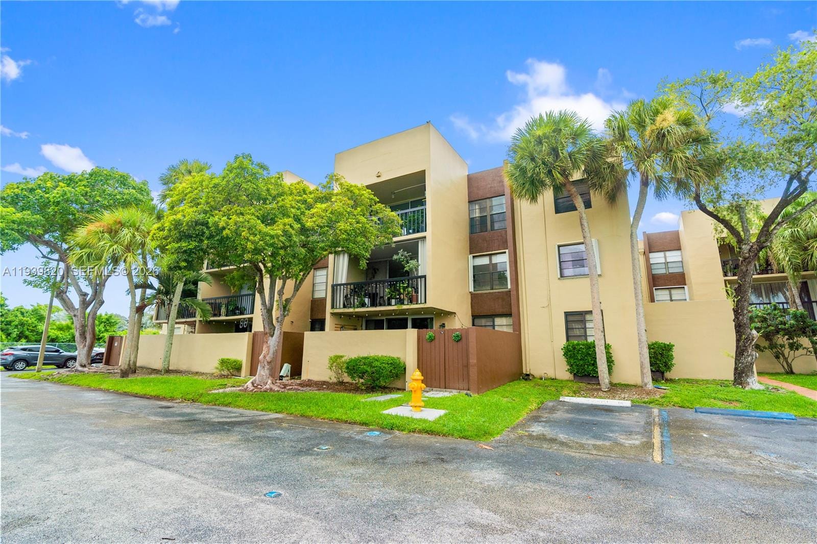 10875 SW 112th Avenue 218, Miami, FL 33176