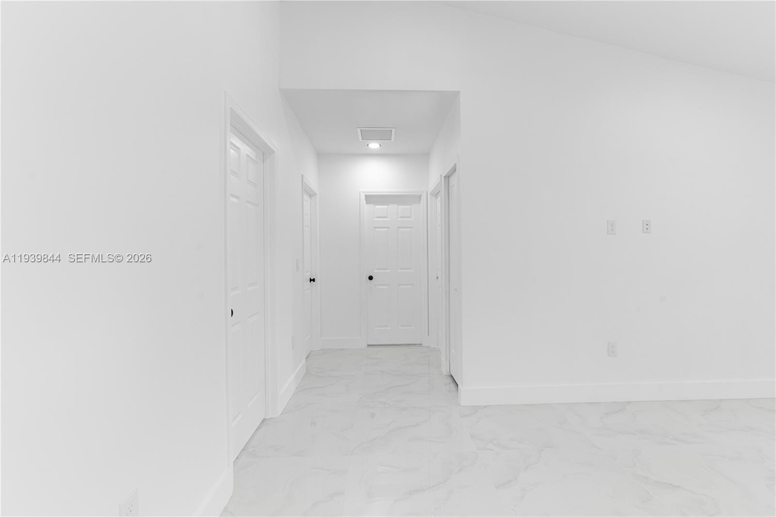 3117 W 64th W — photo 9