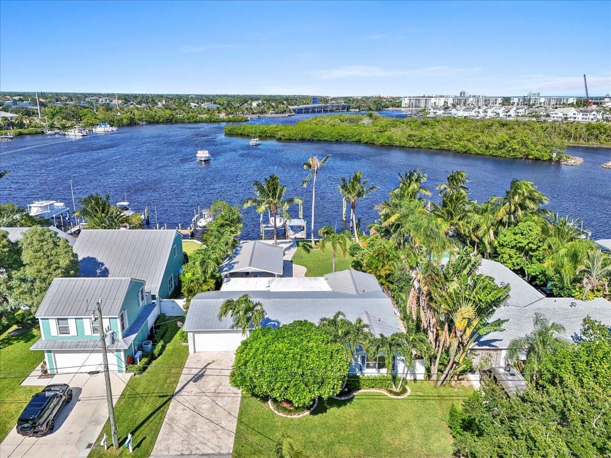 119 Elsa Road, Jupiter, FL 33477 photo 2