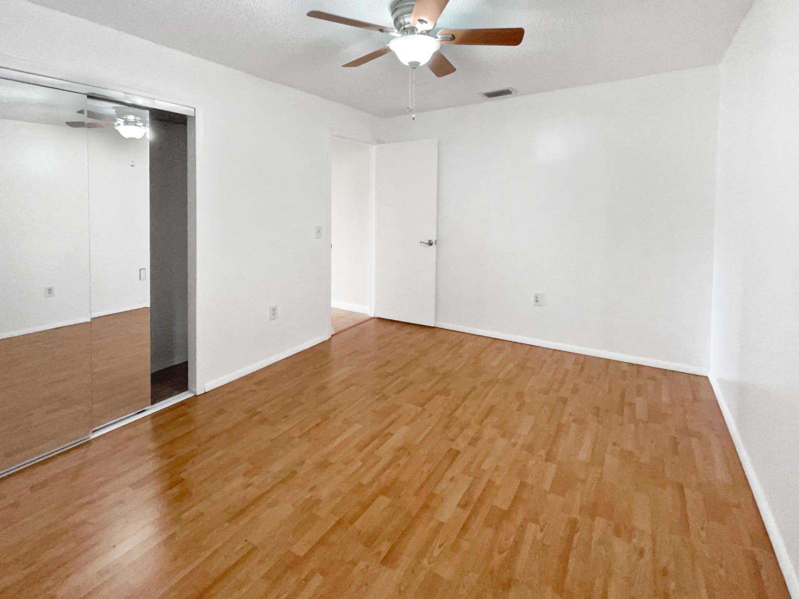 8900 NW 11th Street, Pembroke Pines, FL 33024 photo 14