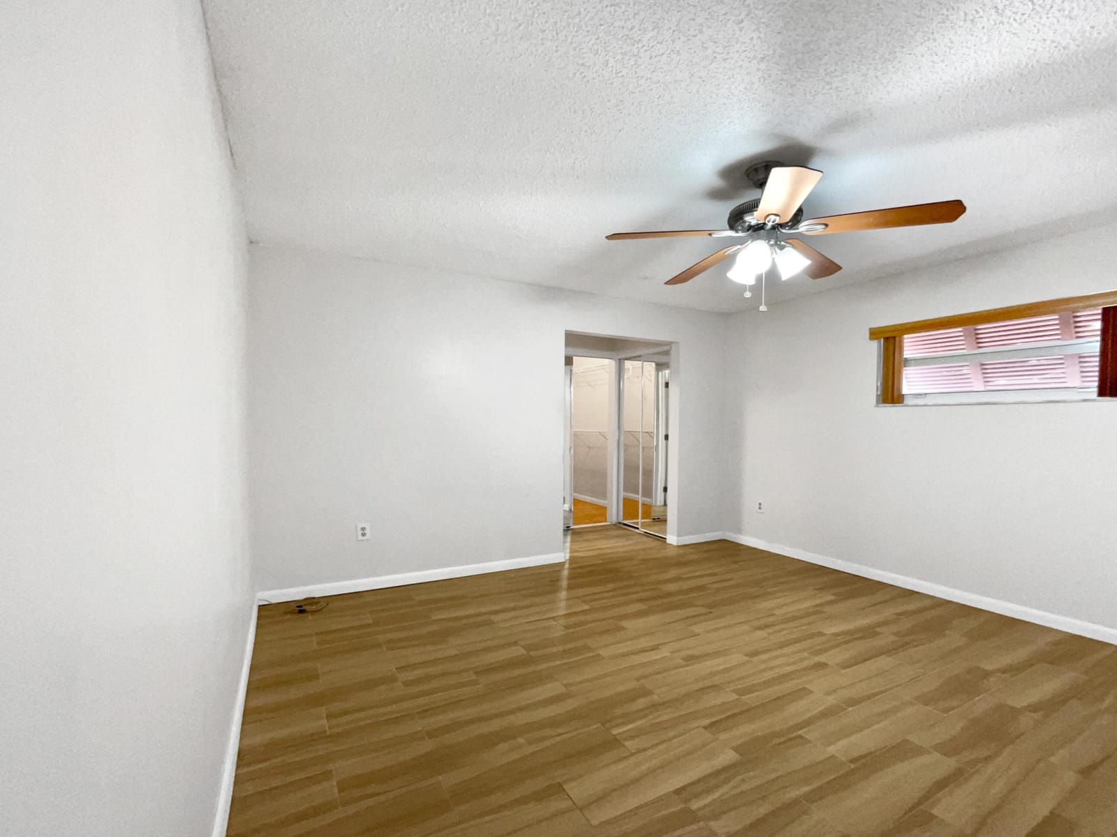 8900 NW 11th Street, Pembroke Pines, FL 33024 photo 16