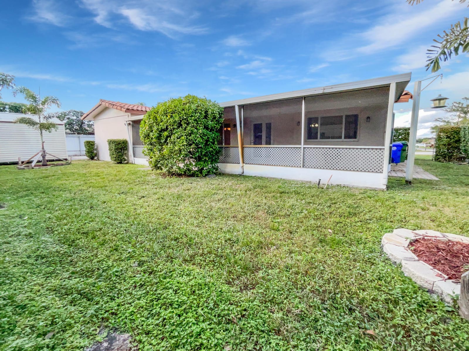 8900 NW 11th Street — photo 5