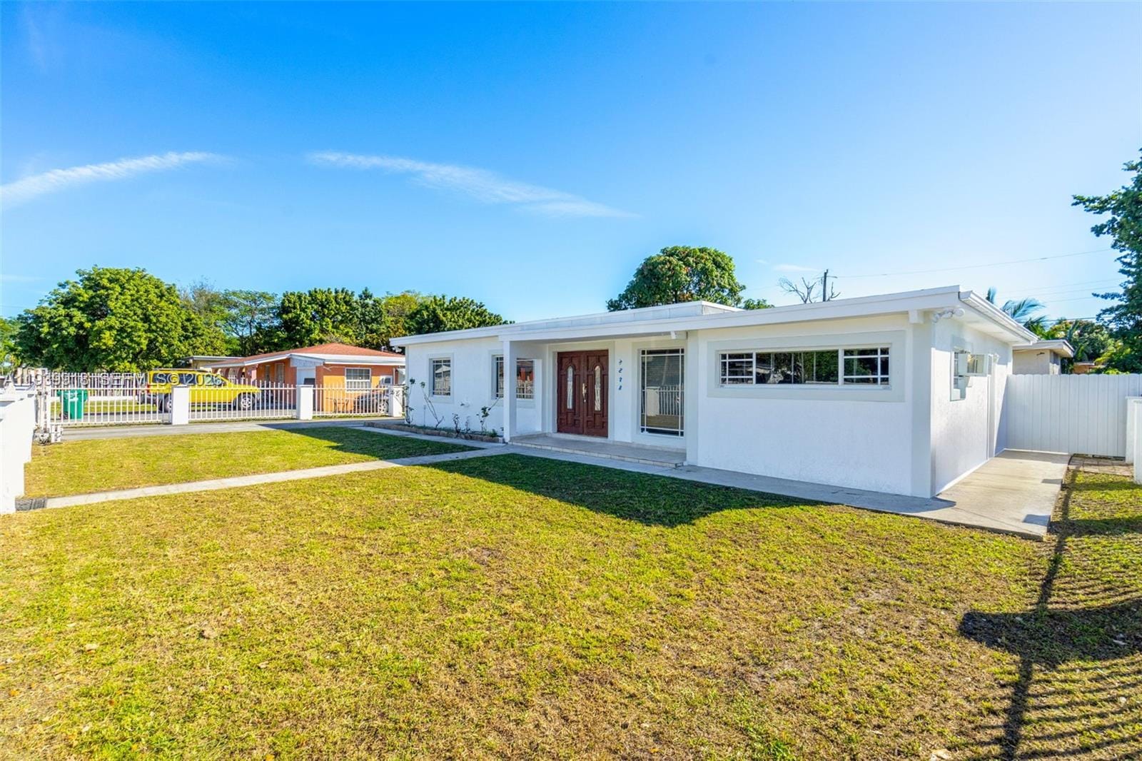 3274 NW 100th Street, Miami, FL 33147 photo 2