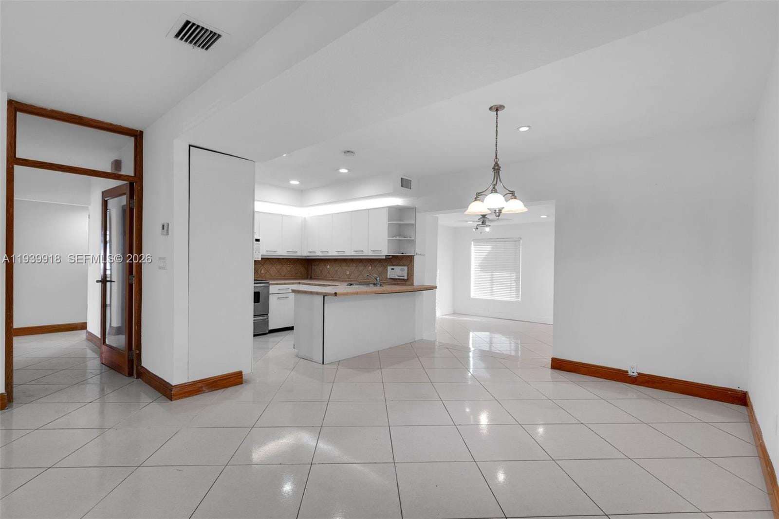 3274 NW 100th Street, Miami, FL 33147 photo 11