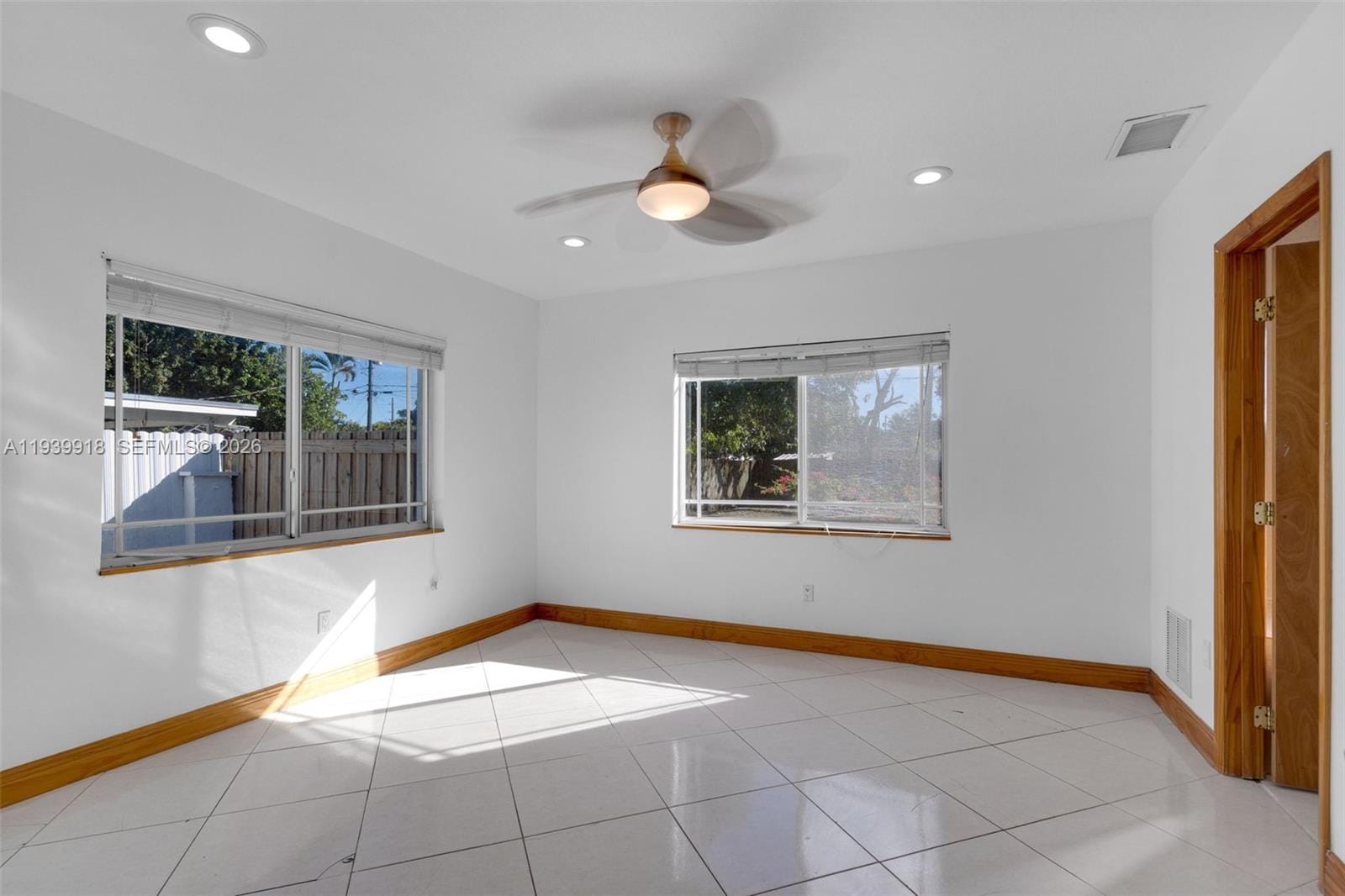 3274 NW 100th Street, Miami, FL 33147 photo 28