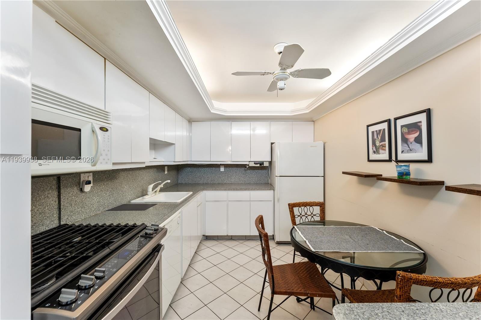 3140 S Ocean Drive 212 — photo 9