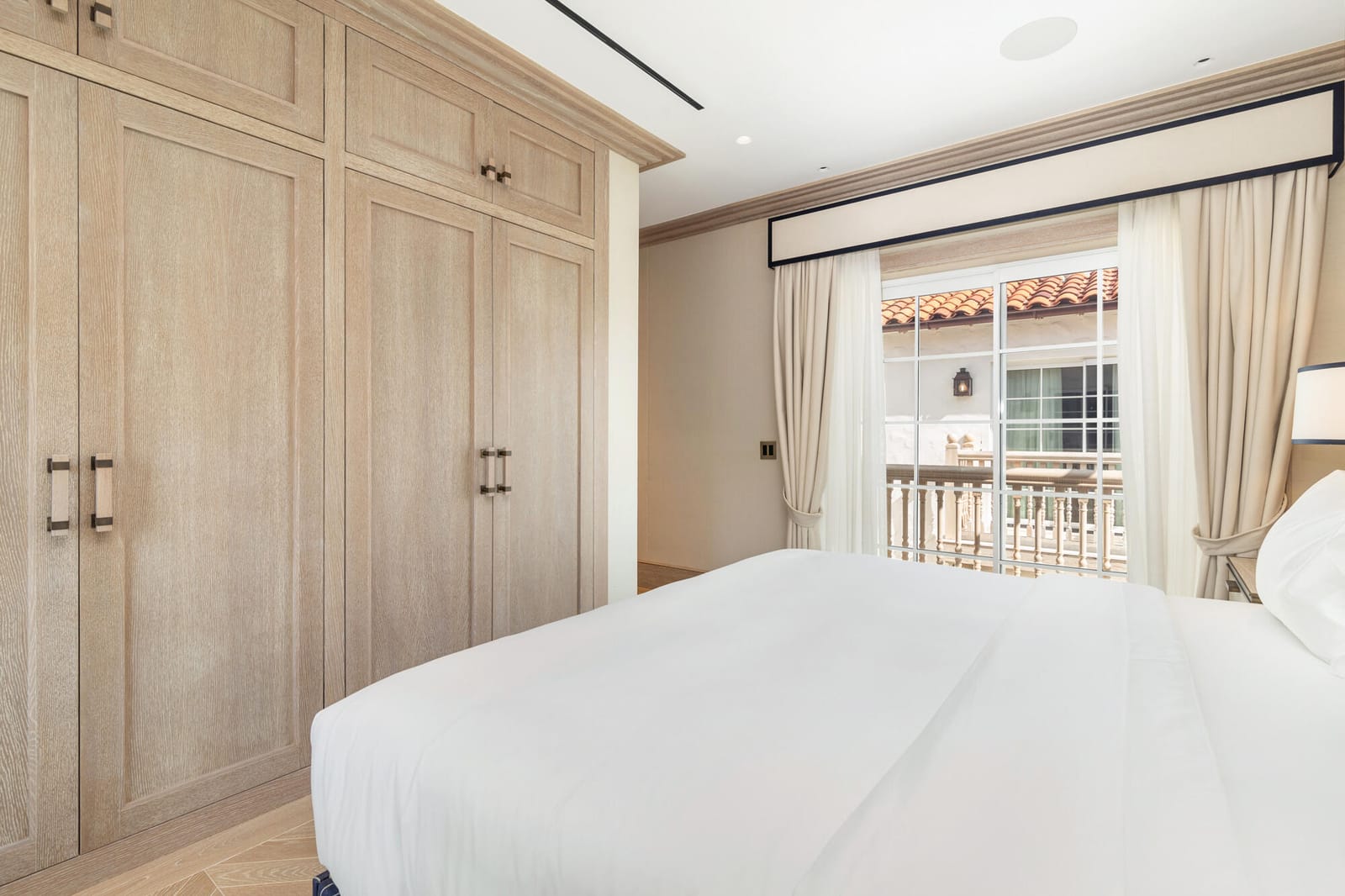 236 Phipps Plaza 201 — photo 11