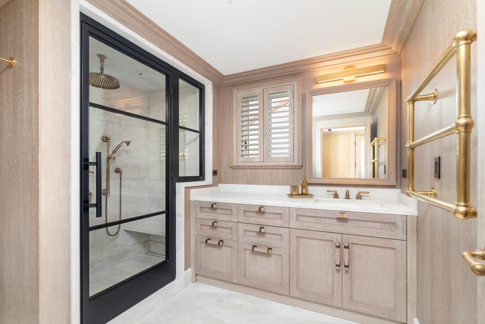 236 Phipps Plaza 201, Palm Beach, FL 33480 photo 15