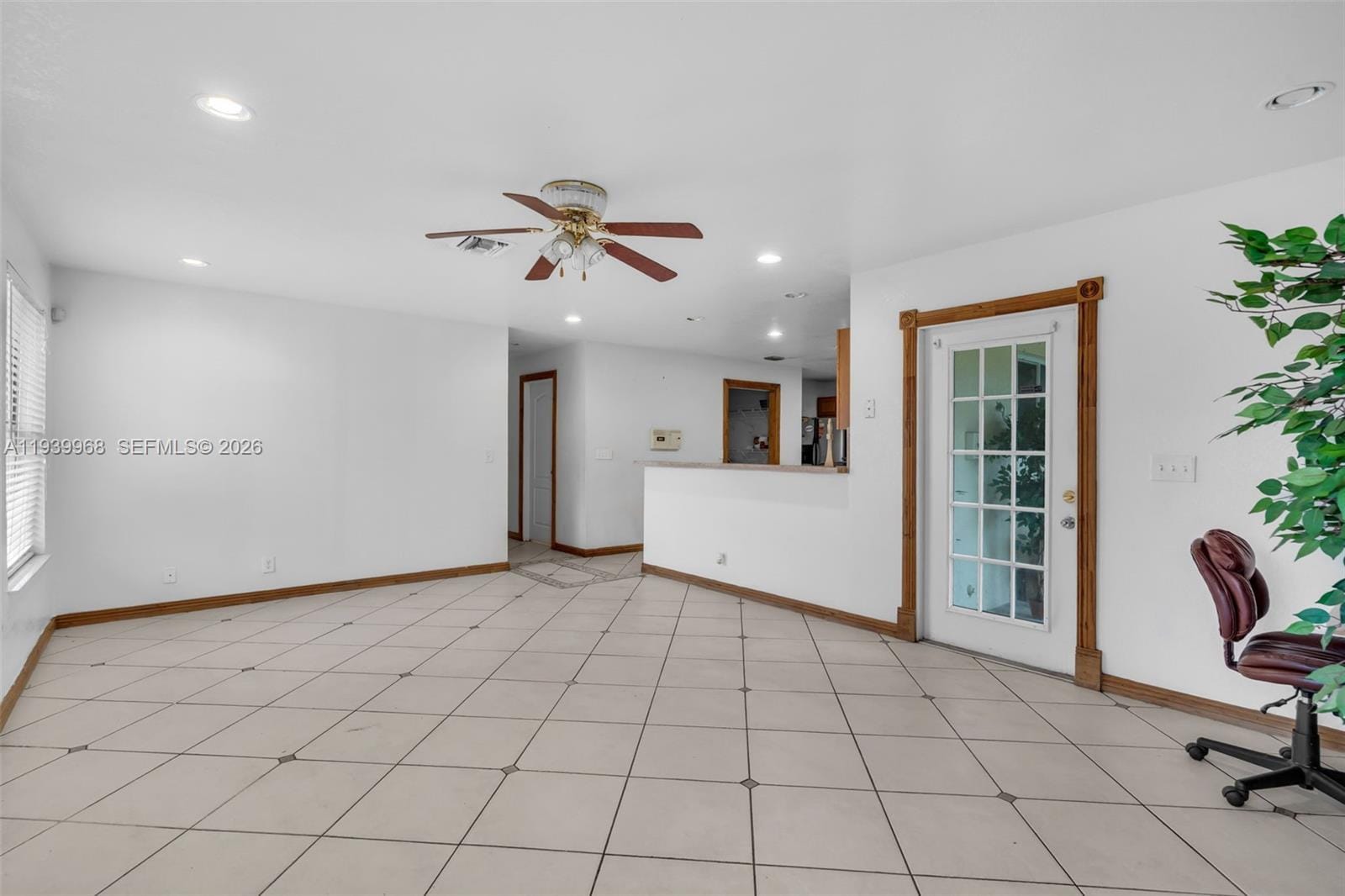 4501 SW 26th Street — photo 11