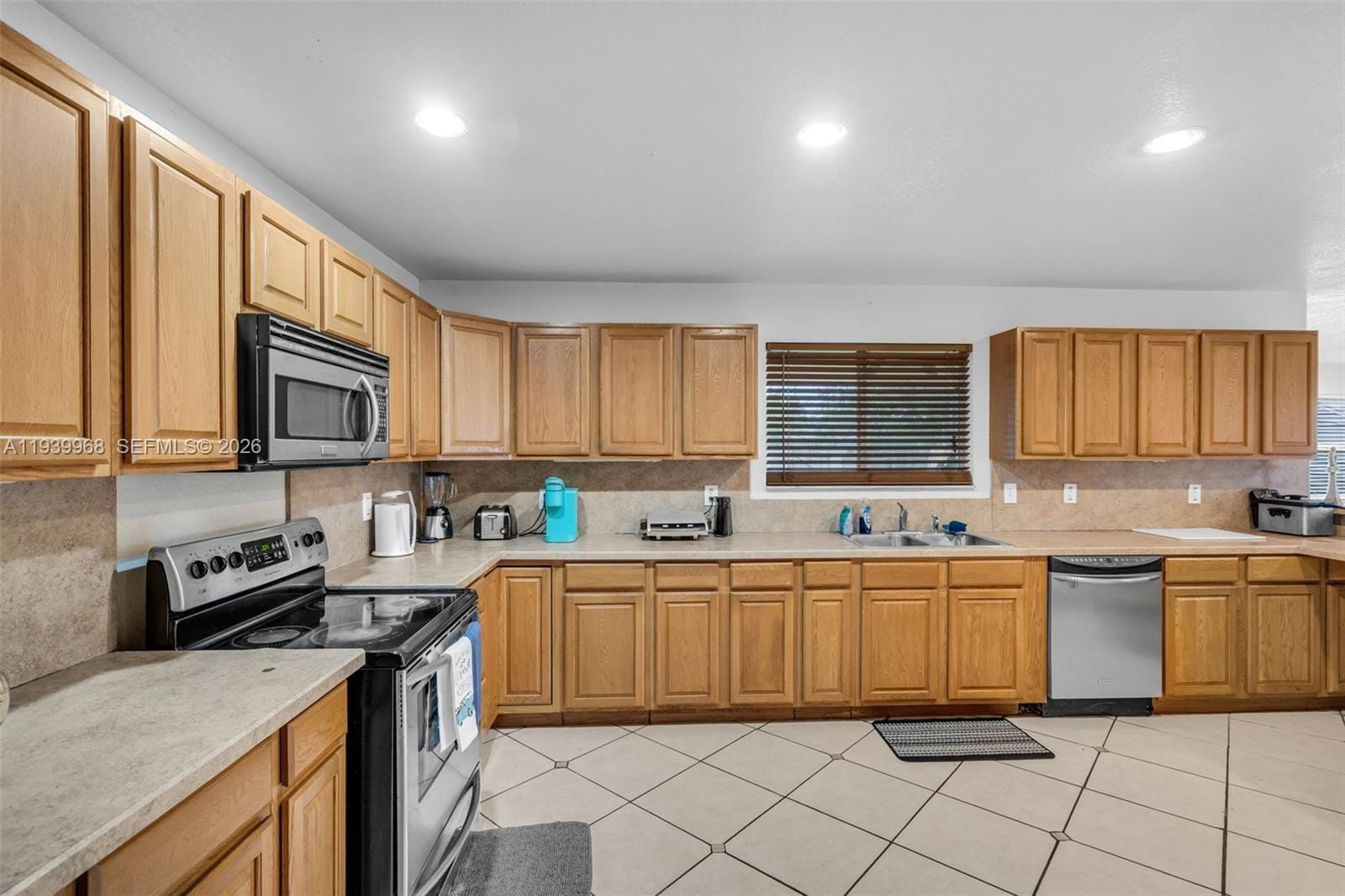 4501 SW 26th Street, West Park, FL 33023 photo 14