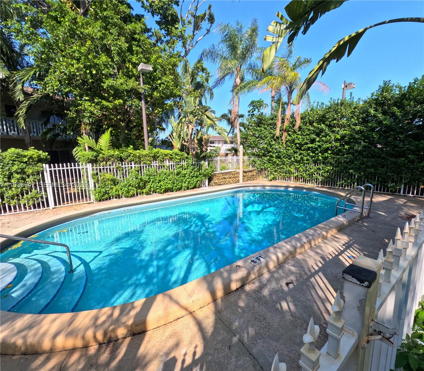 1423 Holly Heights Drive 15, Fort Lauderdale, FL 33304, Fort Lauderdale