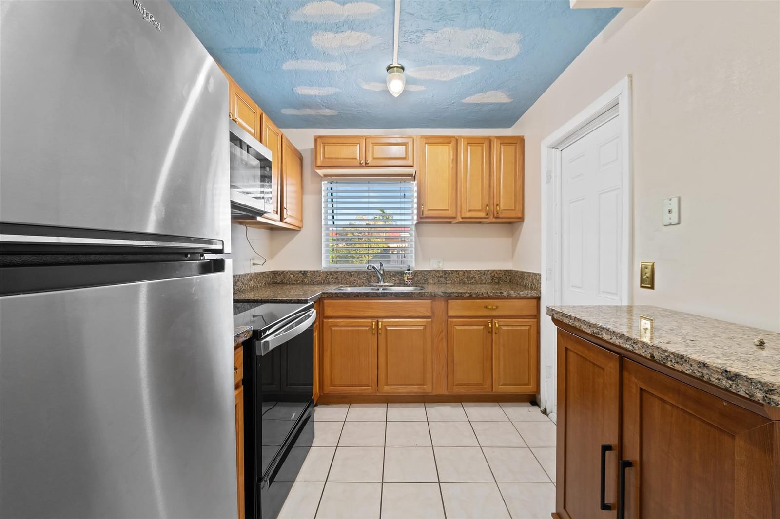 1711 NW 46th Avenue 114 — photo 7