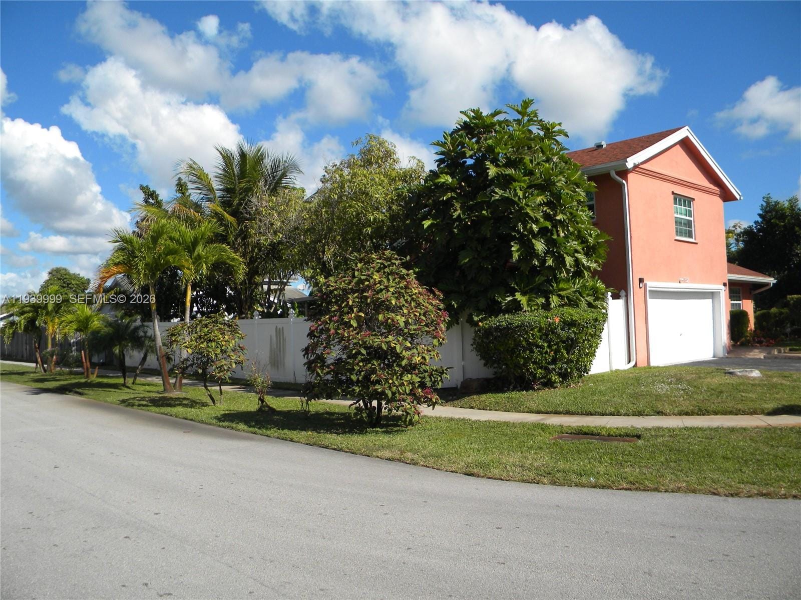 7527 SW 7th Court, North Lauderdale, FL 33068 photo 6