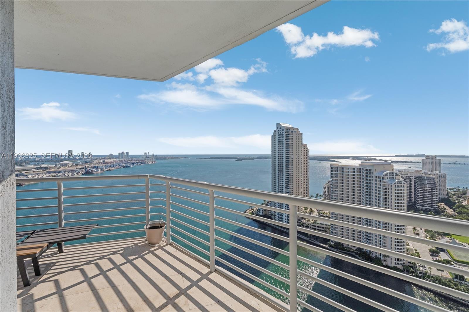 325 S Biscayne Boulevard 3723, Miami, FL 33131 photo 18