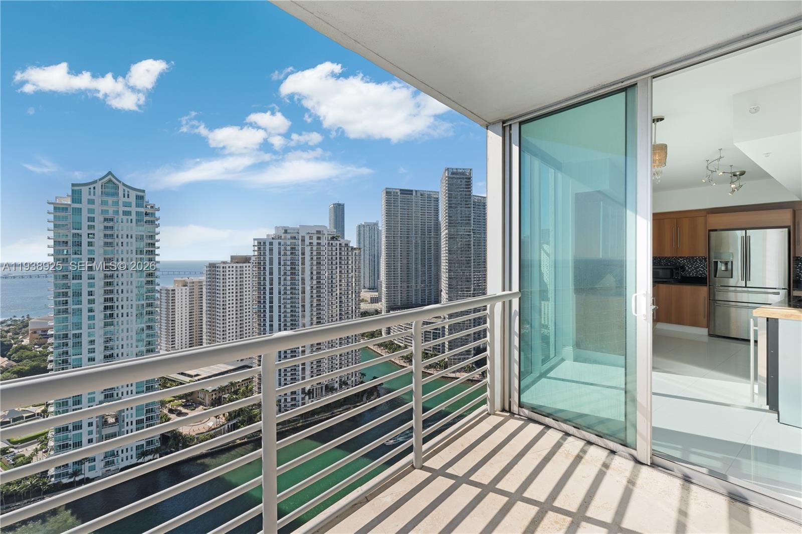 325 S Biscayne Boulevard 3723, Miami, FL 33131 photo 19