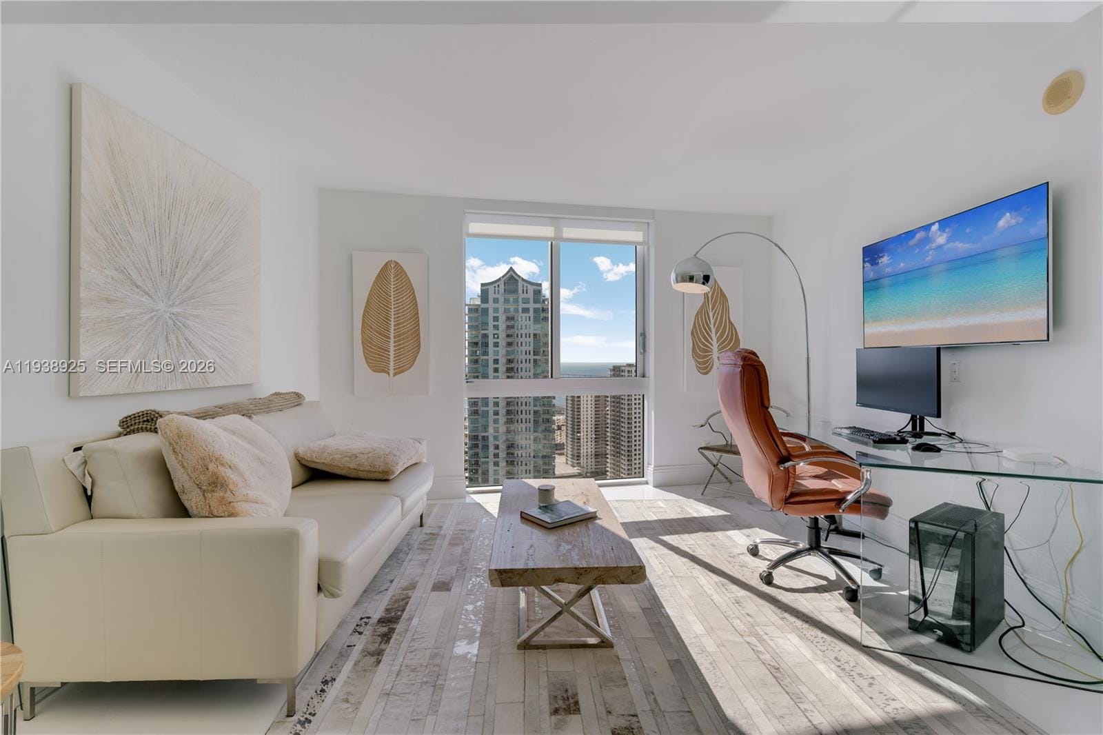 325 S Biscayne Boulevard 3723, Miami, FL 33131 photo 10