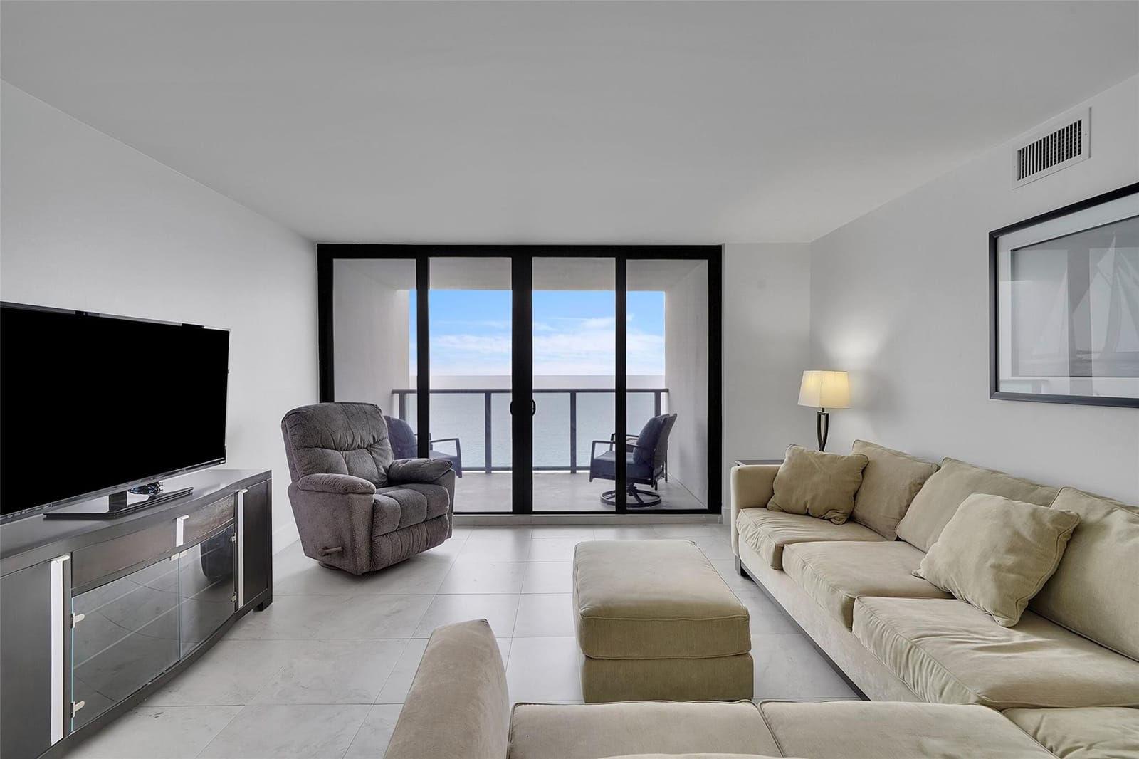 2301 S Ocean Drive 1701, Hollywood, FL 33019 photo 13