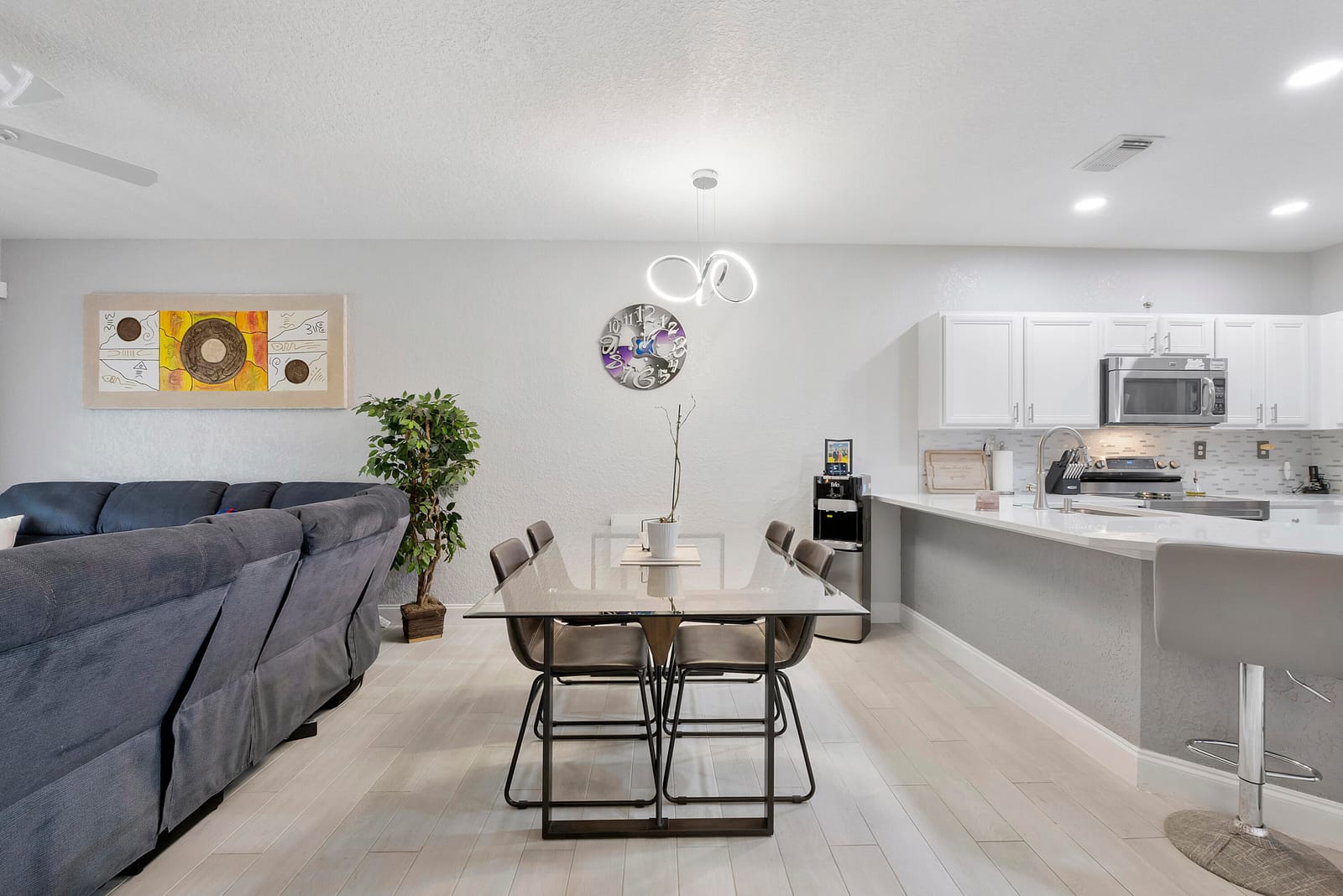 1515 Buckingham Avenue 1515 — photo 11