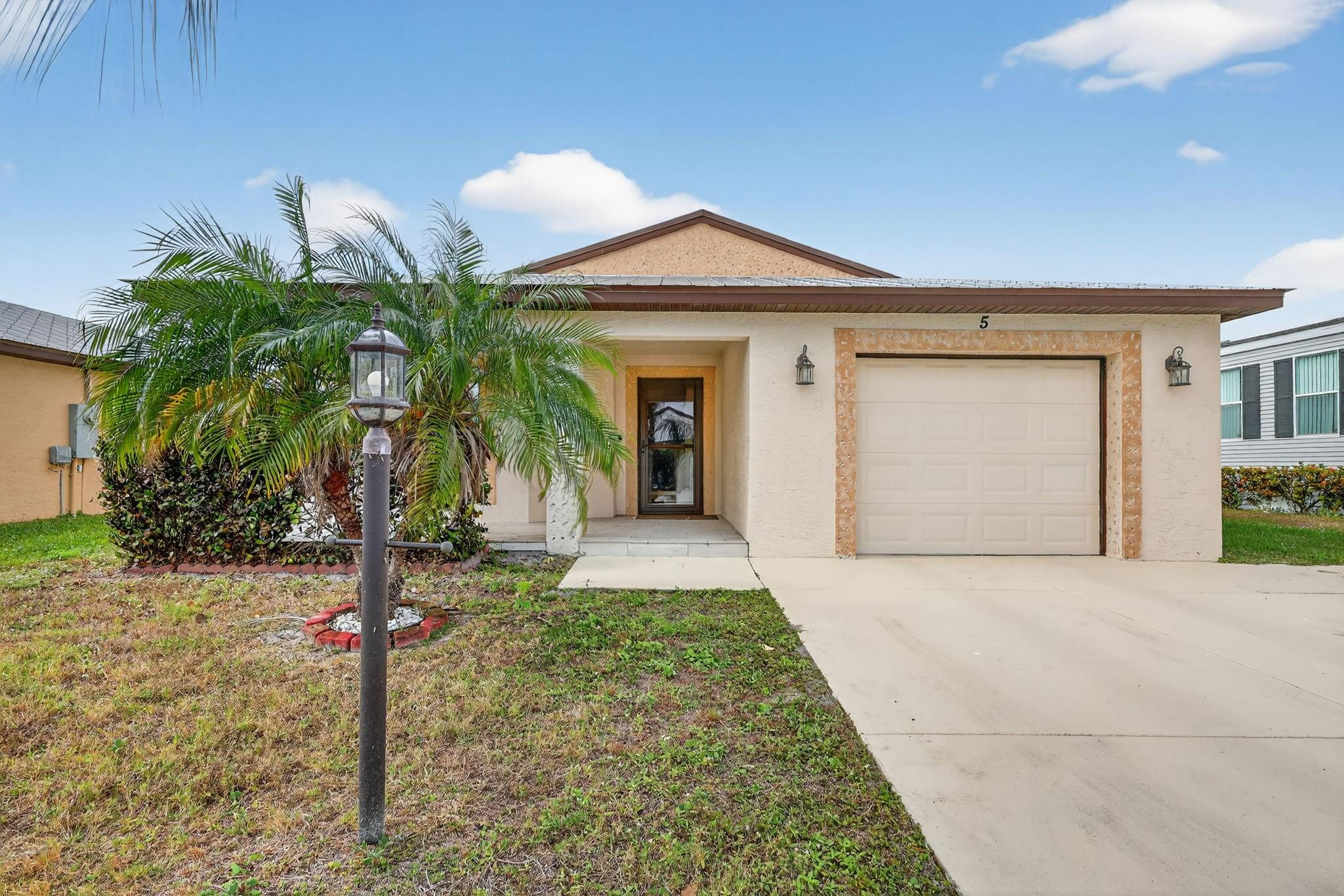 5 Flamenco Way, Port St. Lucie, FL 34952, Port St Lucie