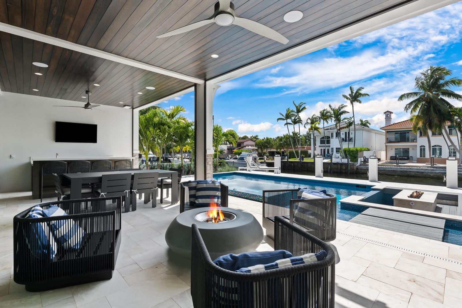 319 Coconut Isle Drive 2 — photo 11