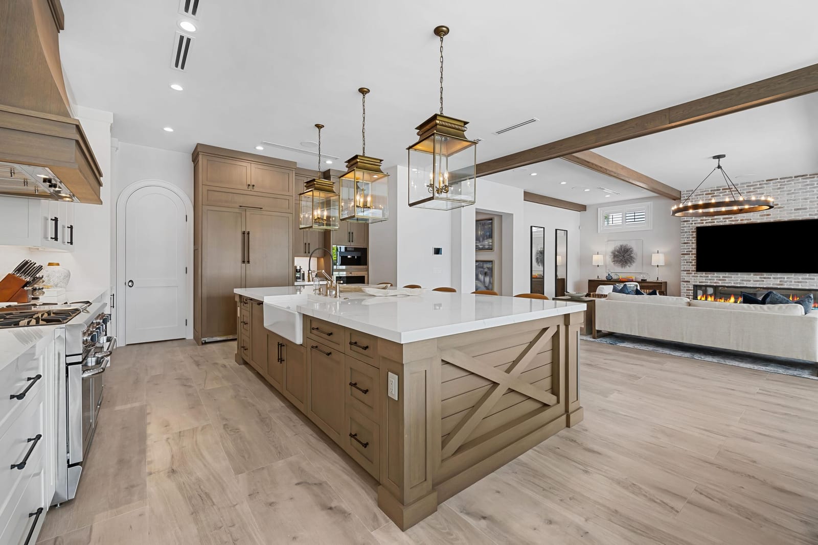 319 Coconut Isle Drive — photo 10