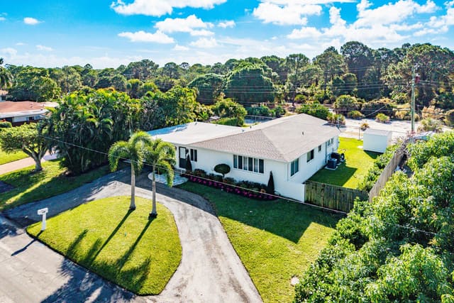 108 SE 31st Avenue, sold in Sky Ranch Estates, Boynton Beach, FL