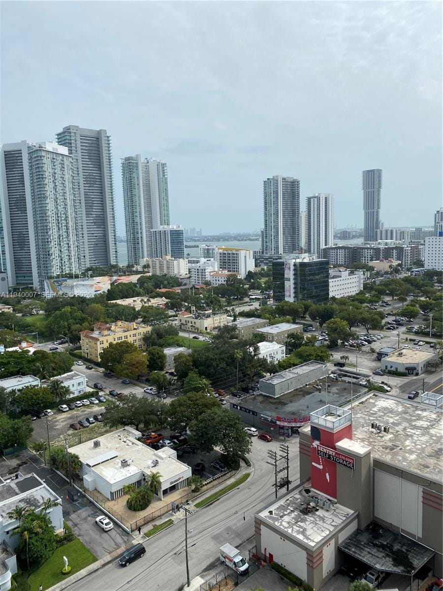 121 NE 34th Street 1904, Miami, FL 33137 photo 24