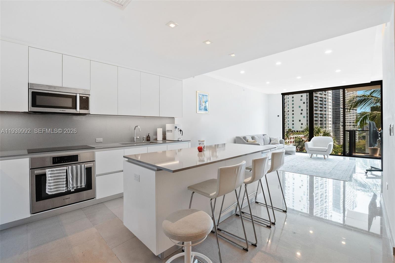 68 SE 6th Street 805, Miami, FL 33131, Miami