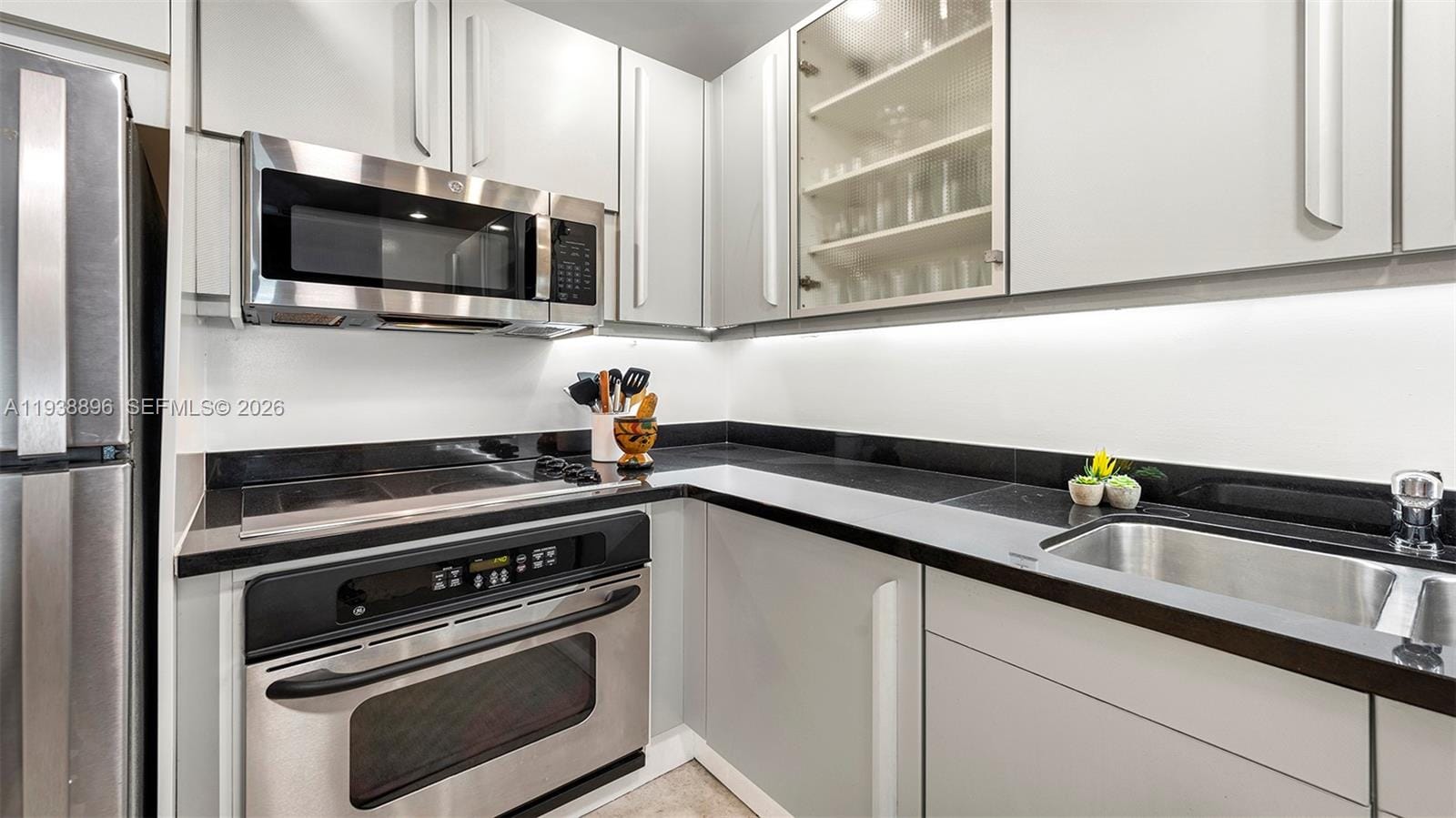 2301 Collins Avenue 1632, Miami Beach, FL 33139 photo 17