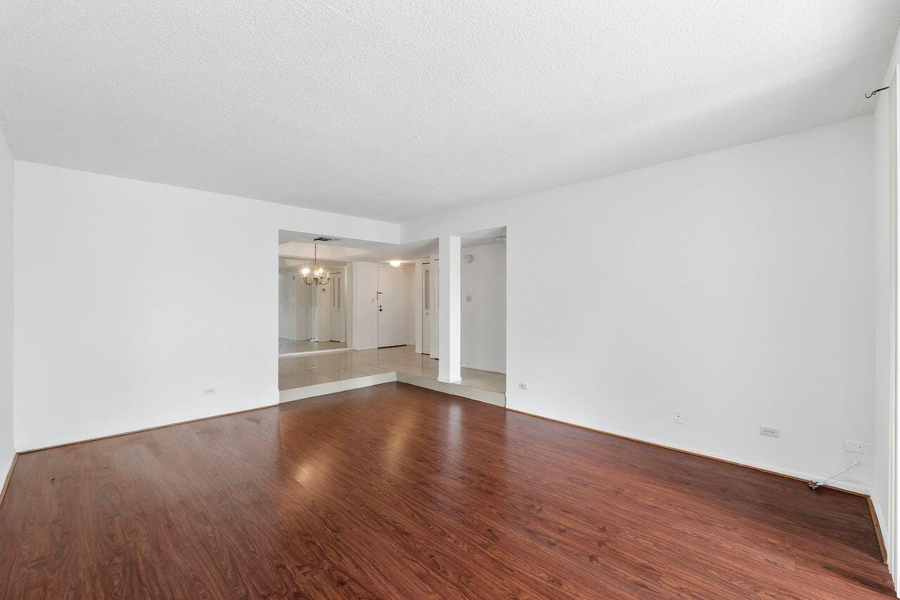 3720 Inverrary Drive 3-D — photo 11