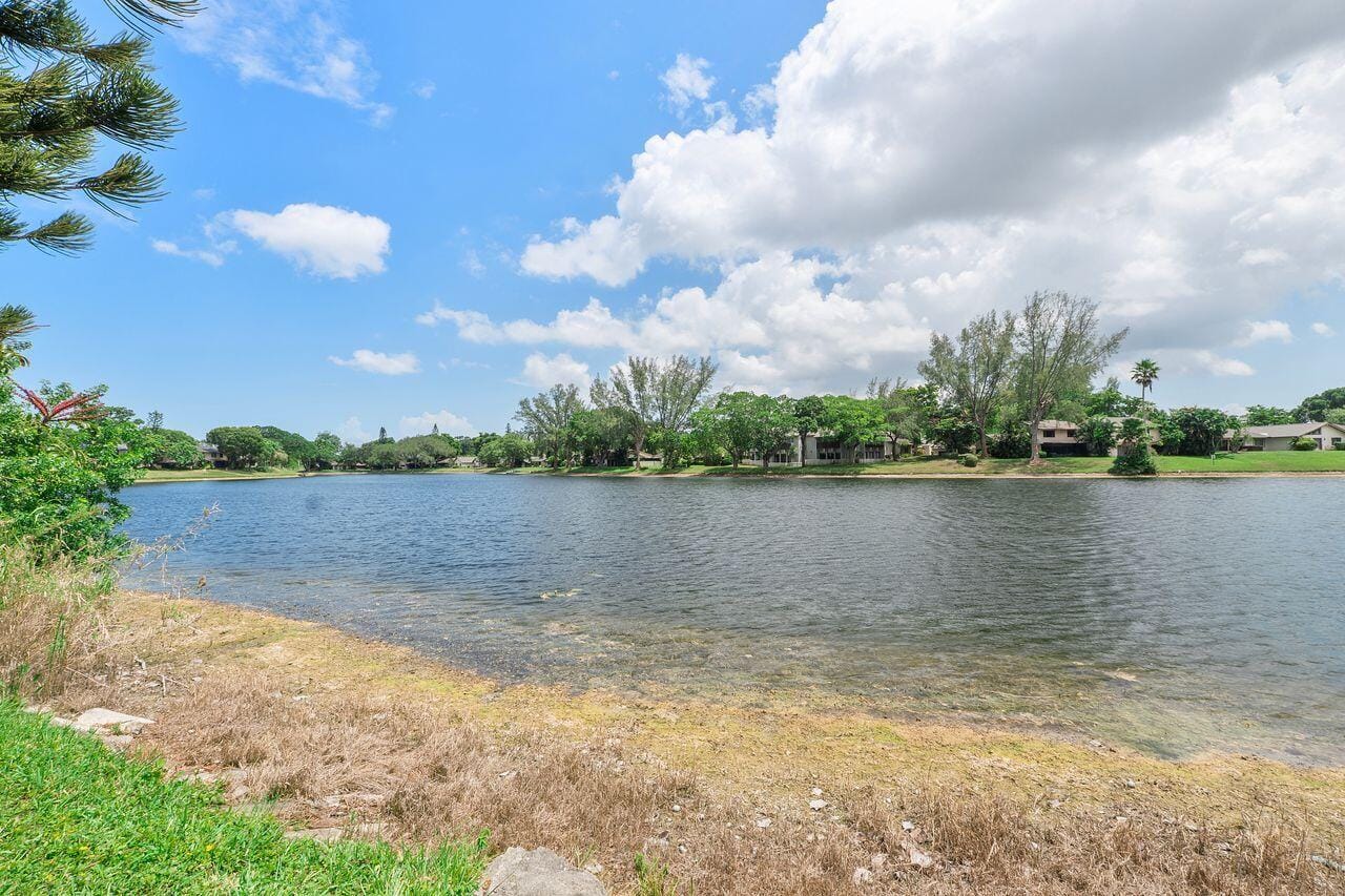3720 Inverrary Drive 3-D, Lauderhill, FL 33319 photo 20