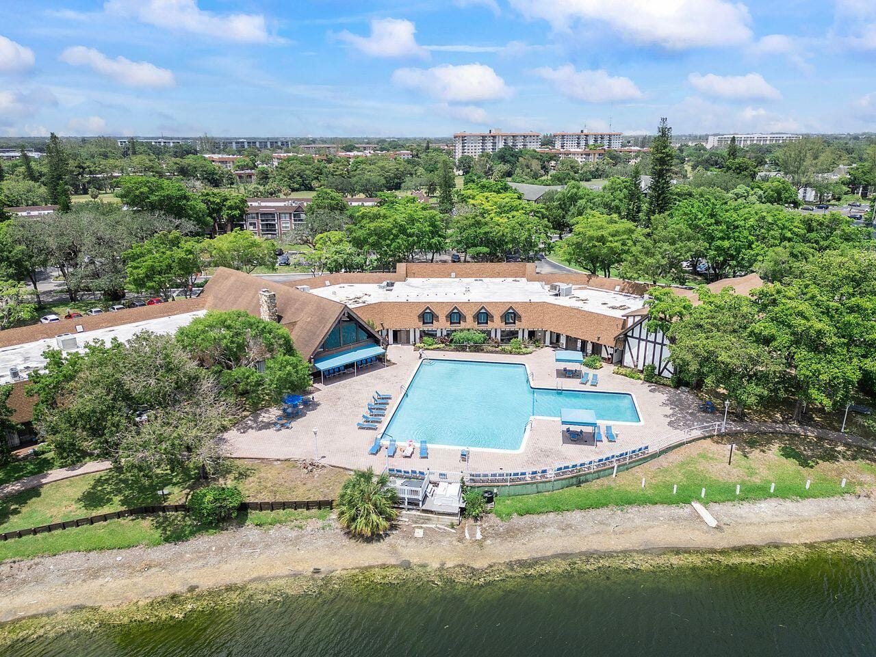 3720 Inverrary Drive 3-D, Lauderhill, FL 33319 photo 24