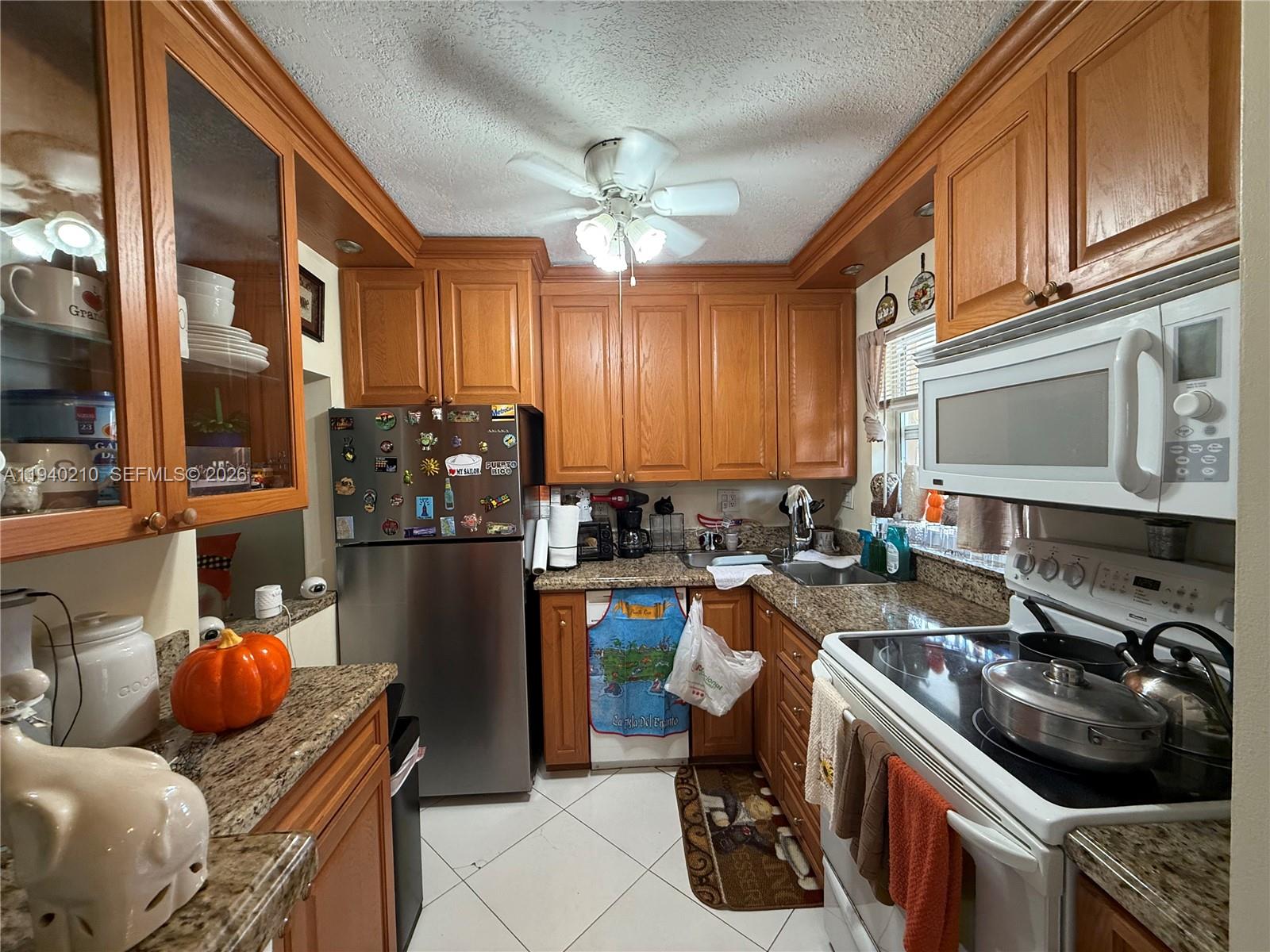 9041 Sunrise Lakes Boulevard 207, Sunrise, FL 33322, Sunrise