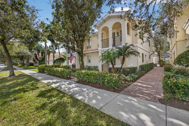 4118 Parkside Drive, Jupiter, FL 33458