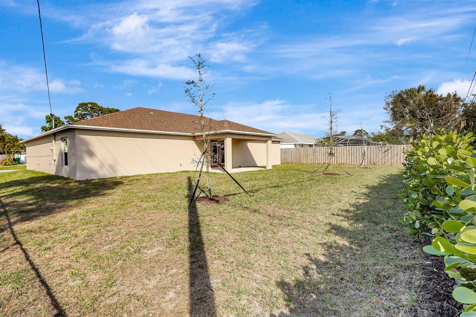 5832 NW Coosa Drive — photo 4