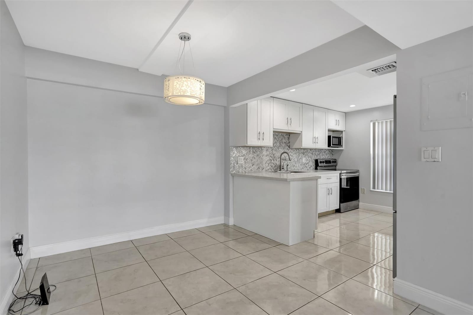 4156 Inverrary Drive 111, Lauderhill, FL 33319 photo 21