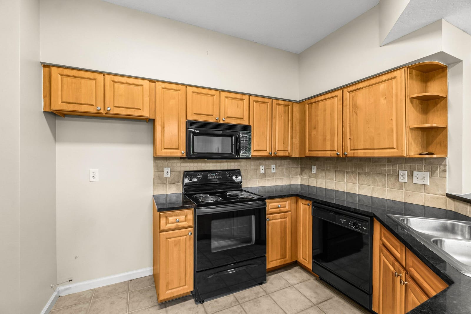 2058 Alta Meadows Lane 2511, Delray Beach, FL 33444 photo 12