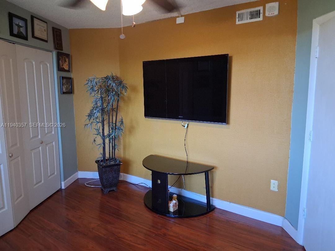 1400 Saint Charles Place 524, Pembroke Pines, FL 33026 photo 18