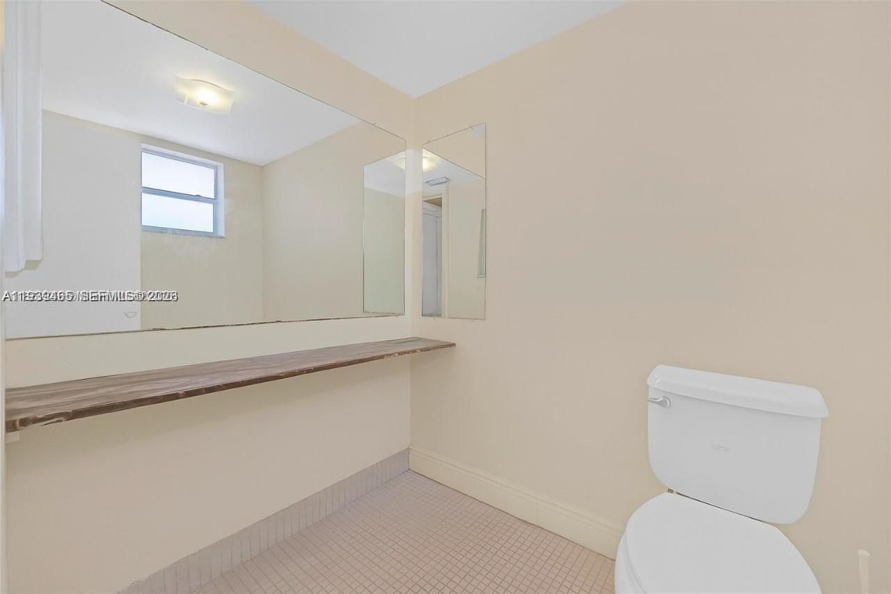 4000 NW 44th Avenue 203, Lauderdale Lakes, FL 33319 photo 14
