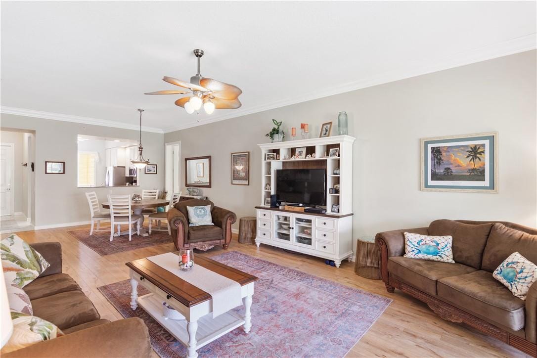 19 Harbour Isle Drive 106, Hutchinson Island, FL 34949 photo 11