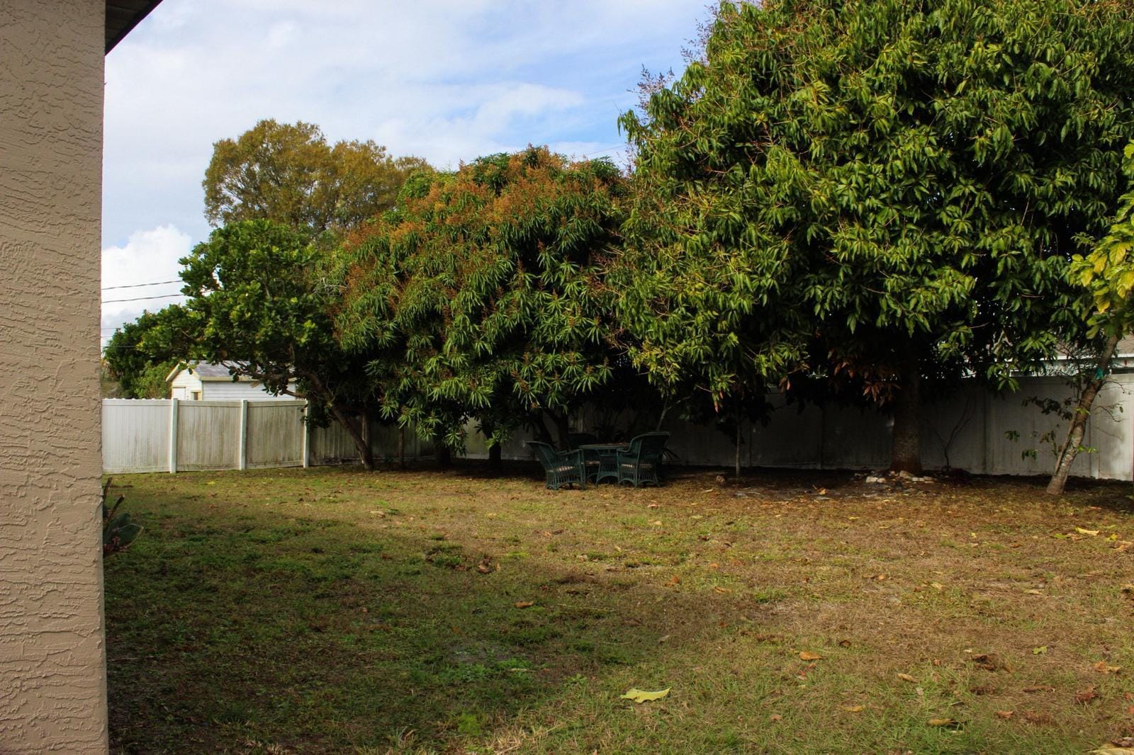331 SE Husted Terrace — photo 3