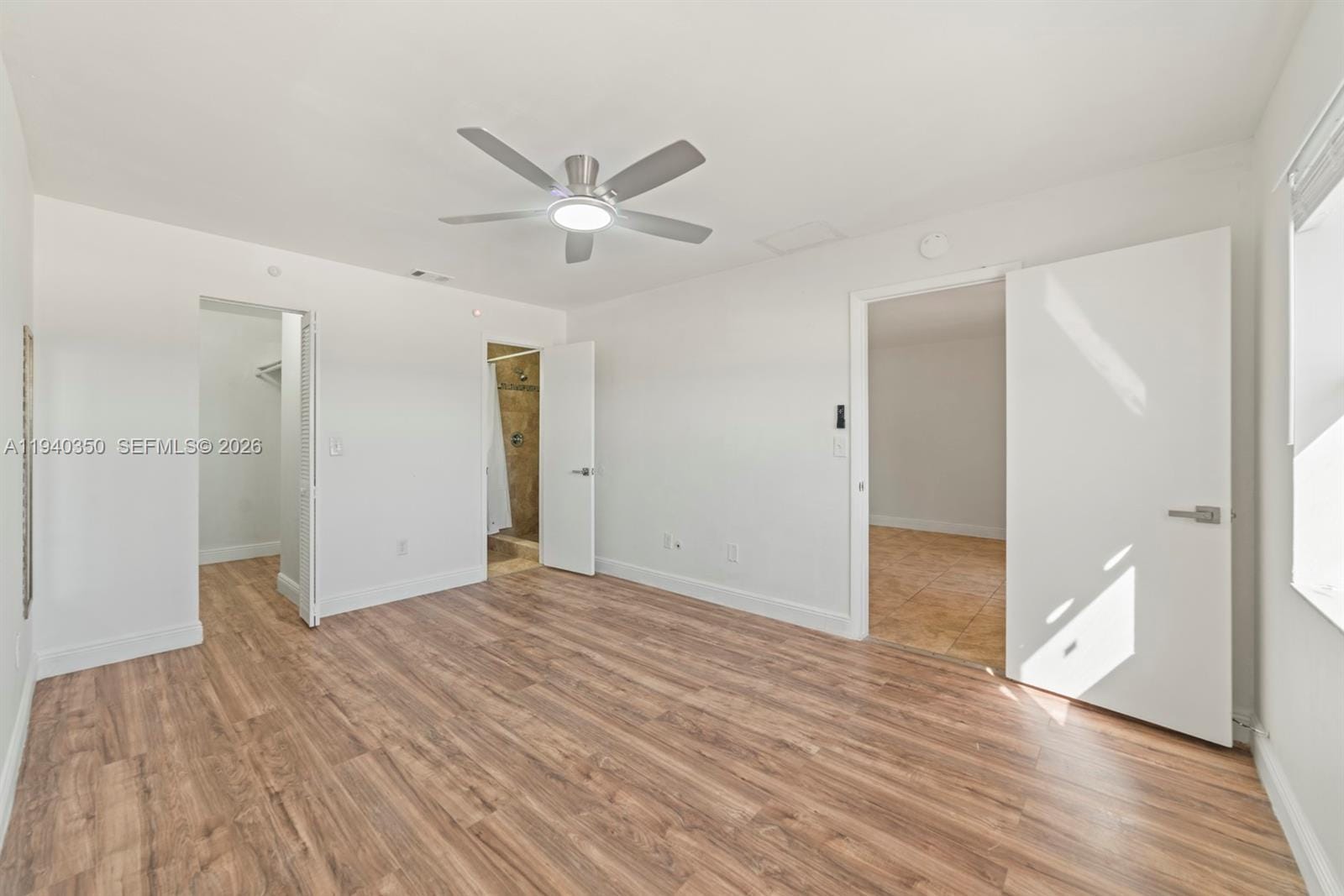 880 NE 207th Terrace 202-10, Miami, FL 33179 photo 11